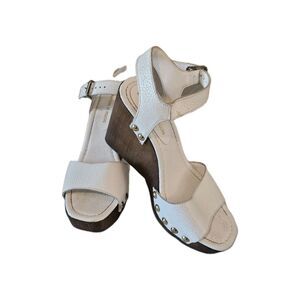 Chistian Di Riccio Women's  Heels Size 6